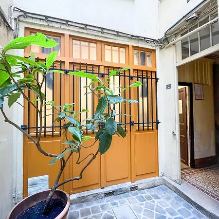 Urbanflat 101 - Modern Charming In Le Marais Parigi